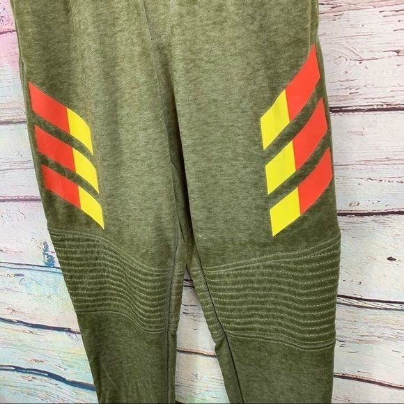 NWT Zumba Moto Sweat Pants SOFT! - Picture 3 of 8